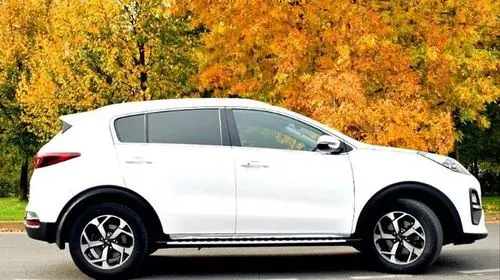 Аренда KIA Sportage 2020 в Краснодаре посуточно — кроссовер, АКПП, белый
